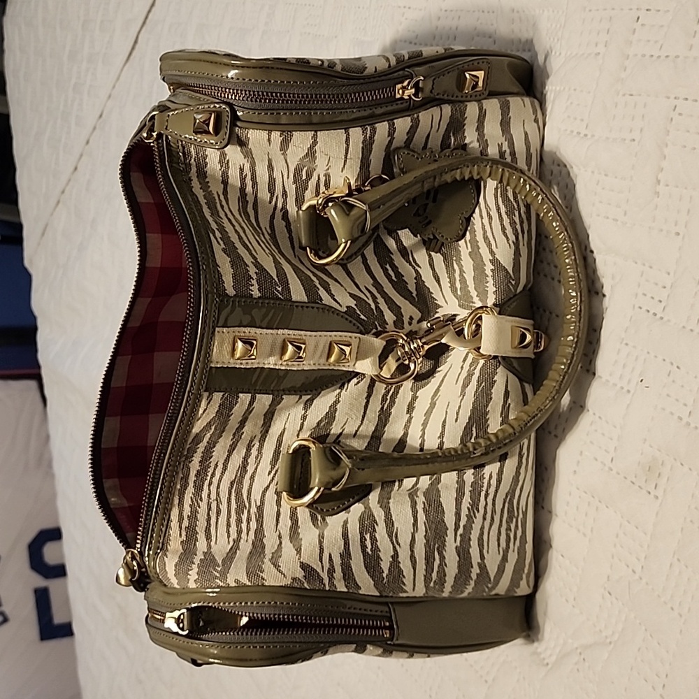 Taupe Striped Gold Accents